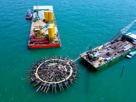 Tăng tốc trên công trường điện gió: Sóc Trăng 7 – Giai đoạn 2 cán mốc đóng cọc 6 móng, đổ bê tông trụ đầu tiên